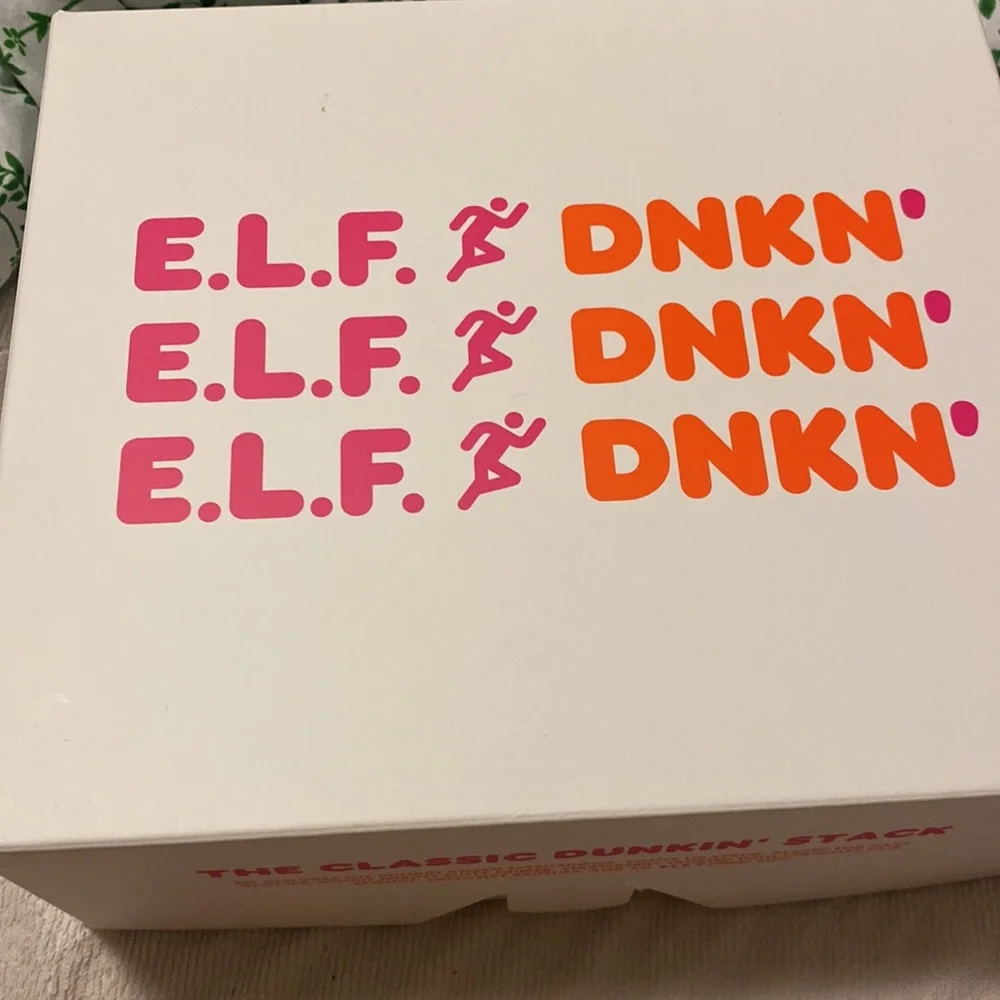 Elf x Dunkin box and bag - Picture 2 of 8